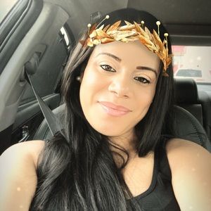 Meet your Posher, Xiomara